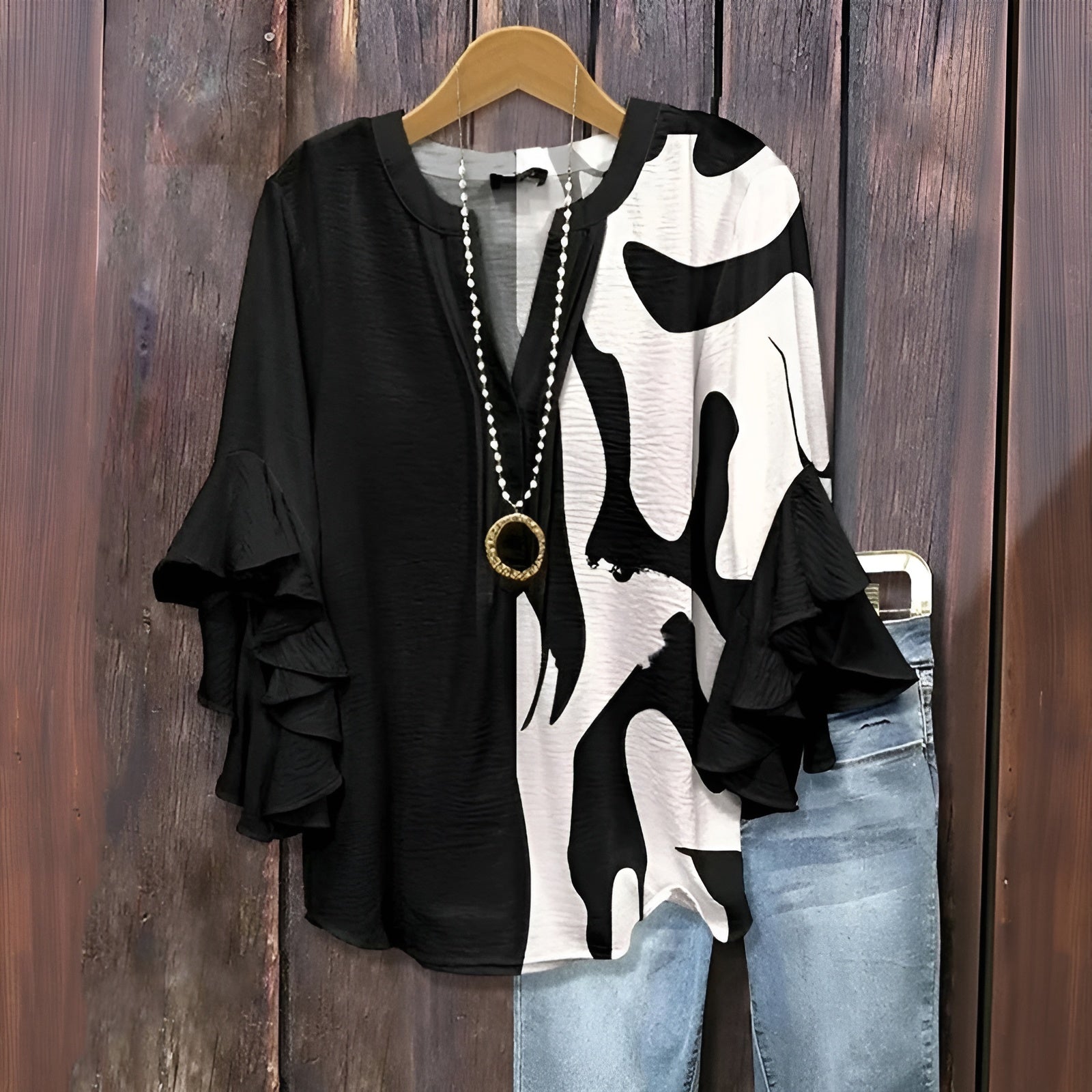 ELISABET™ | Casual blouse with leaf pattern
