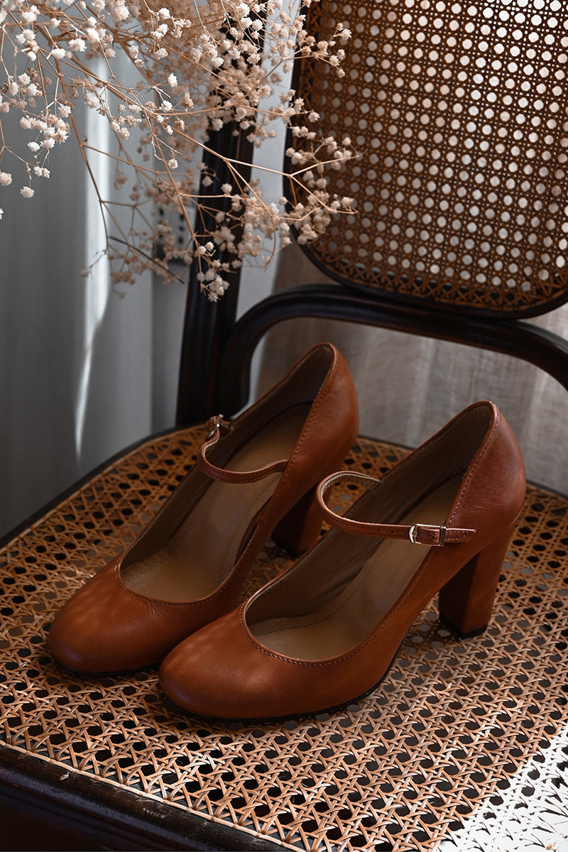 Caella™ | Everyday Sandals with Straps and Low Heel