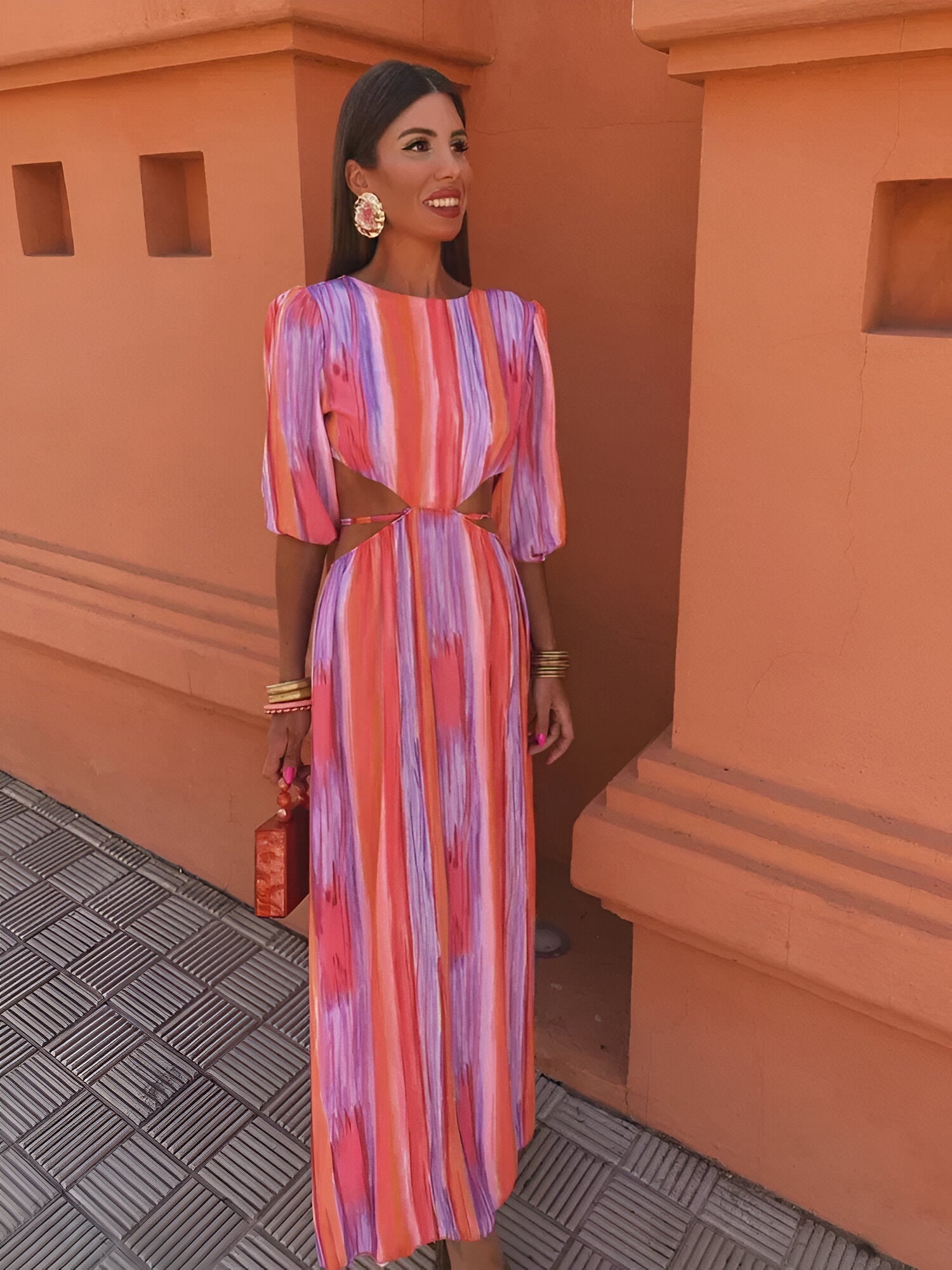 Sola™ | Dress with Open Back