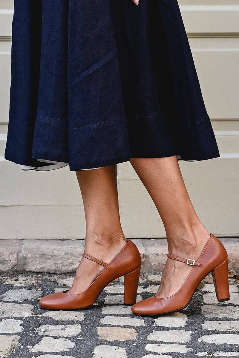 Caella™ | Everyday Sandals with Straps and Low Heel